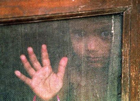 borse di studio per orfani per crimini domestici e degli orfani di madre a seguito dei delitti